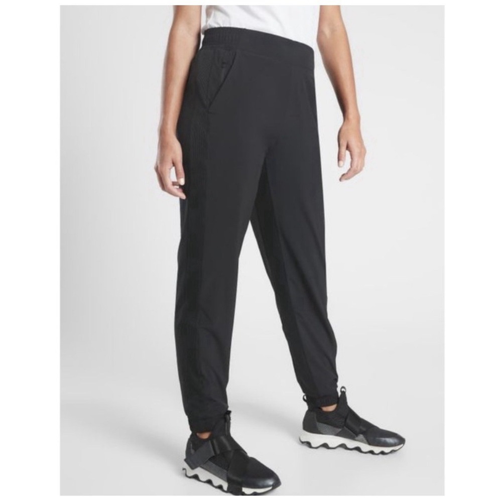 Athleta Brooklyn Lined Jogger Pants 2 Black Tapered Zipper Pockets Ribbed 29"